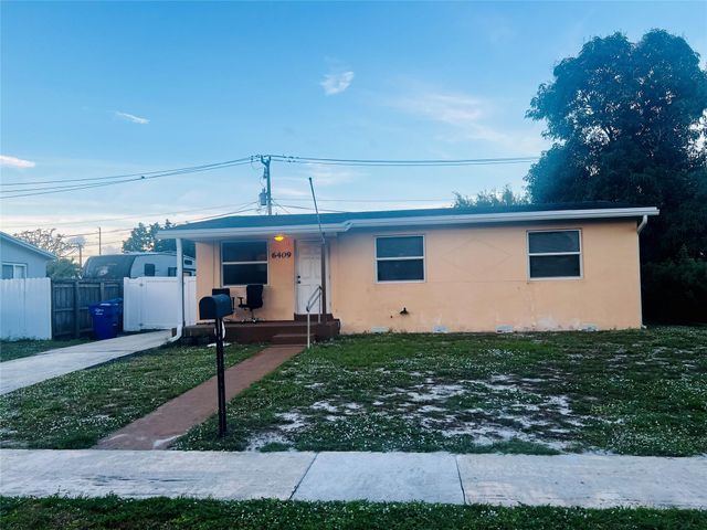 6409 Franklin St, Hollywood, FL 33024