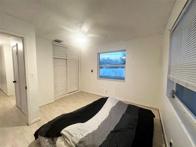 6409 Franklin St, Hollywood, FL 33024