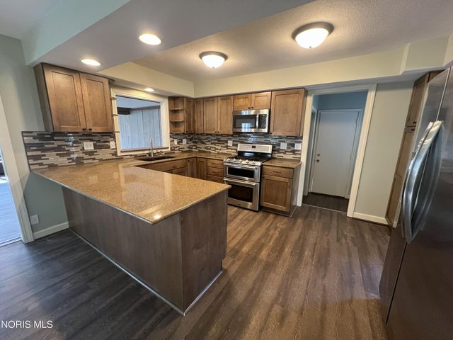 905 Corwin Street, Defiance, OH 43512