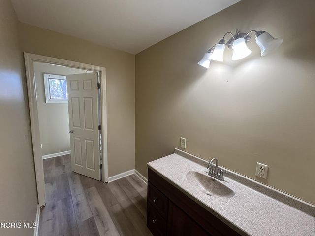 905 Corwin Street, Defiance, OH 43512