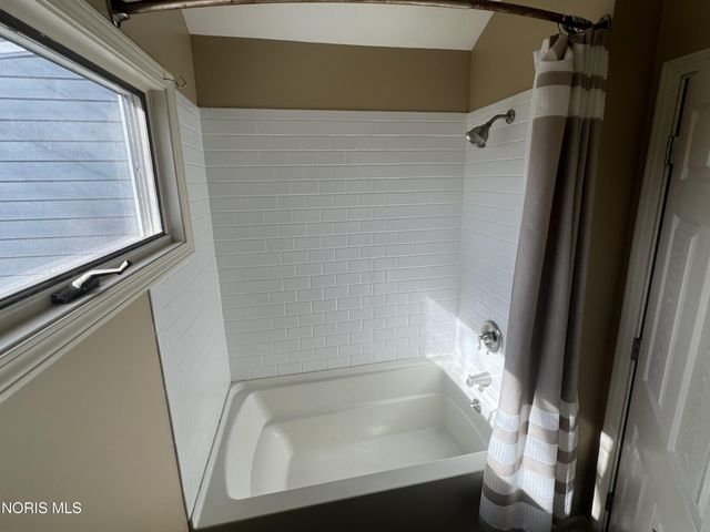 905 Corwin Street, Defiance, OH 43512