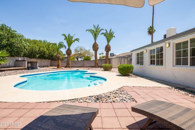 5222 E NISBET Road, Scottsdale, AZ 85254