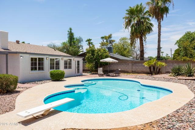 5222 E NISBET Road, Scottsdale, AZ 85254