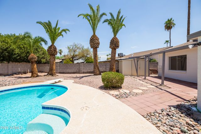 5222 E NISBET Road, Scottsdale, AZ 85254