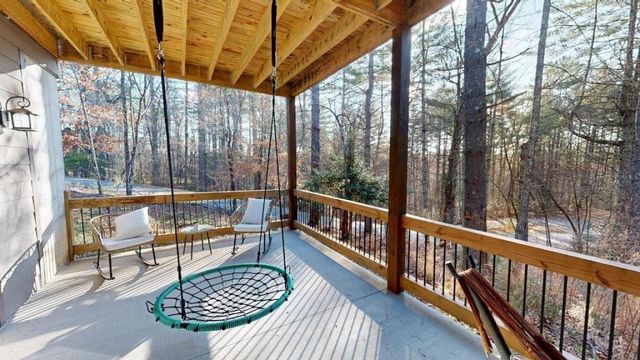 345 Deer Trail, Mineral Bluff, GA 30559