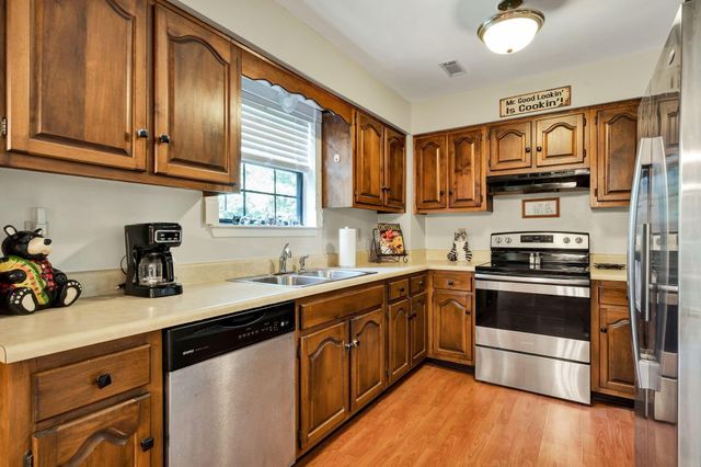 9104 Quail Mountain Drive, Chattanooga, TN 37421