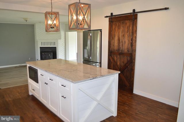 2051 STOVER RD, Taneytown, MD 21787