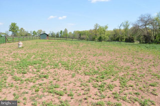 2051 STOVER RD, Taneytown, MD 21787