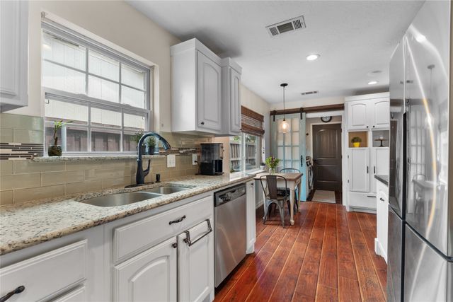 5010 Roundtable Lane, Garland, TX 75044