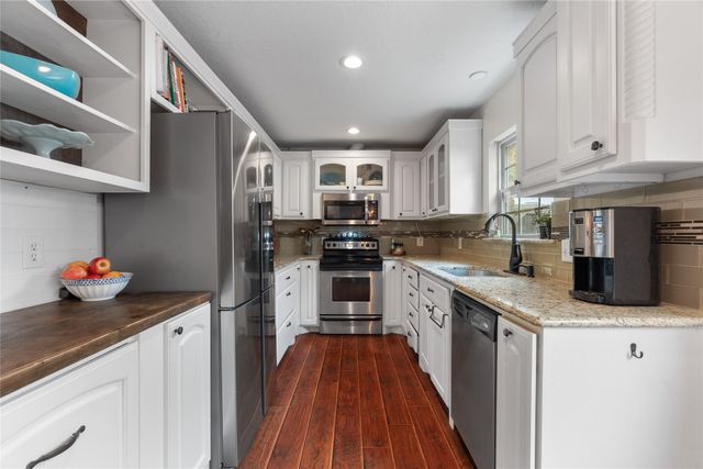 5010 Roundtable Lane, Garland, TX 75044