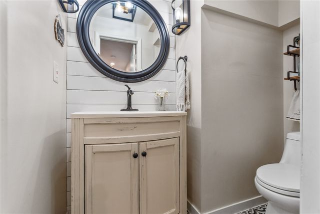 5010 Roundtable Lane, Garland, TX 75044