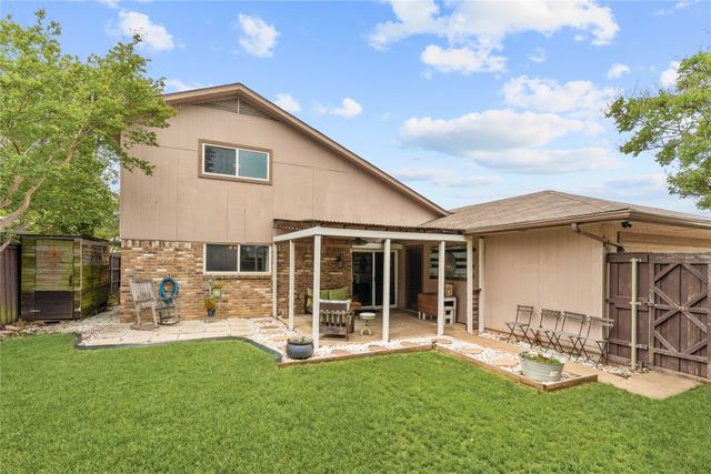 5010 Roundtable Lane, Garland, TX 75044