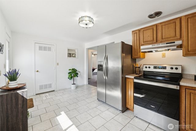 5002 S 66th Street, Tacoma, WA 98409