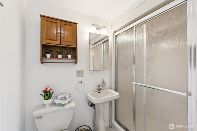 5002 S 66th Street, Tacoma, WA 98409