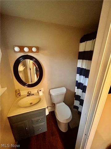 10481 Briar Hill Drive, Kirtland, OH 44094