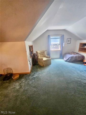 10481 Briar Hill Drive, Kirtland, OH 44094