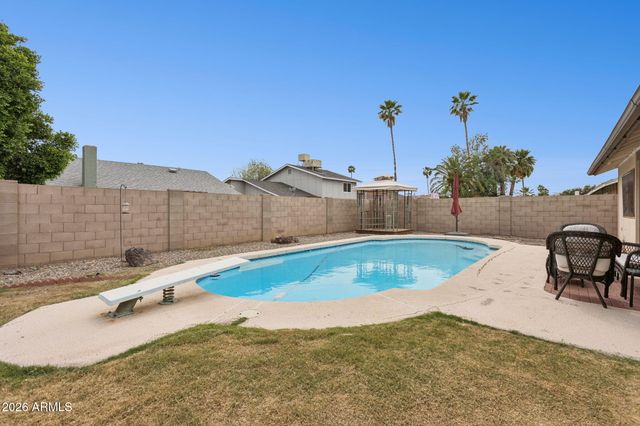 4127 W EVANS Drive, Phoenix, AZ 85053