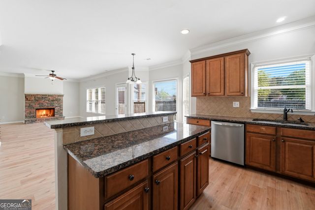 715 Arbor Cove, Loganville, GA 30052