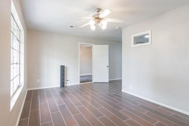 3322 Mccrarey Drive, Houston, TX 77088