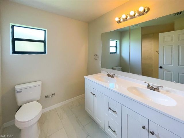 507 NE 7th AVE, Cape Coral, FL 33909