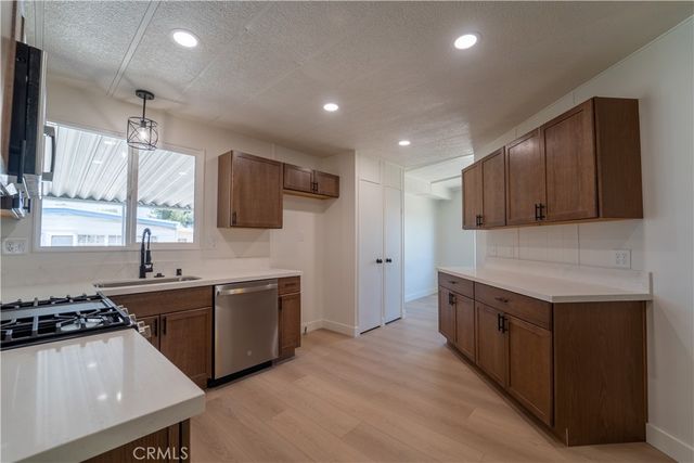 16447 Wimbleton Court, Victorville, CA 92395