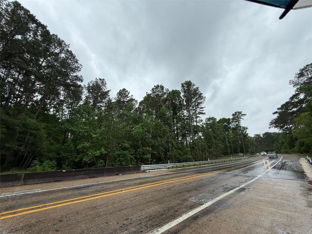 12144 Fm 1484 Road, Conroe, TX 77303