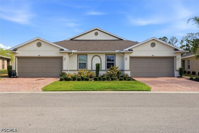 20579 Plumwood LOOP, North Fort Myers, FL 33917