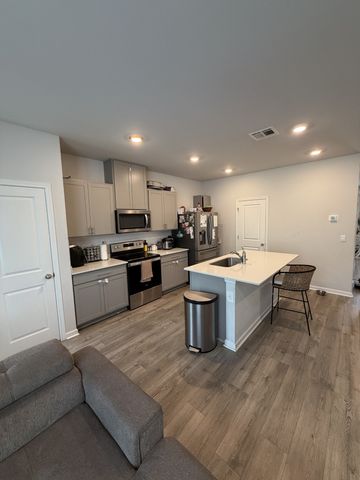 4128 Feetham Dr, Murfreesboro, TN 37129