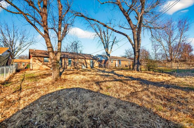 504 Highland Drive, Bartlesville, OK 74003
