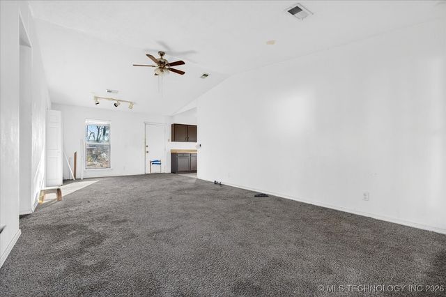 504 Highland Drive, Bartlesville, OK 74003