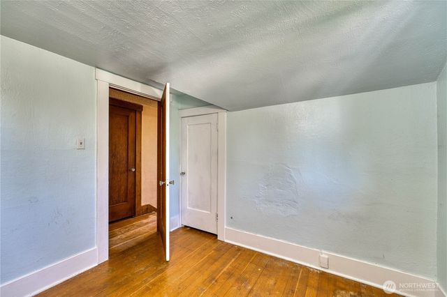 2150 N Callow Avenue, Bremerton, WA 98312