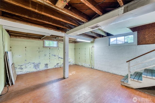 2150 N Callow Avenue, Bremerton, WA 98312