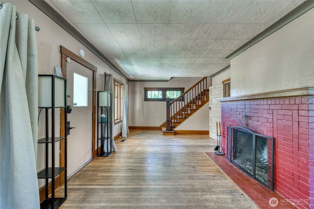 2150 N Callow Avenue, Bremerton, WA 98312