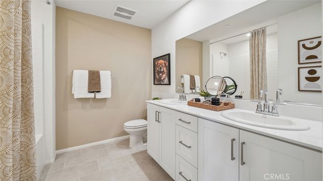 16164 Lumia Way, Fontana, CA 92336