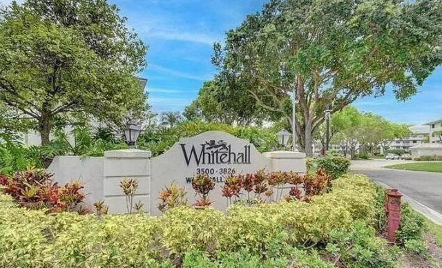 3516 Whitehall Drive 301, West Palm Beach, FL 33401