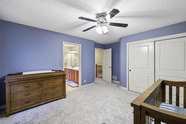 4019 139th Street, Urbandale, IA 50323