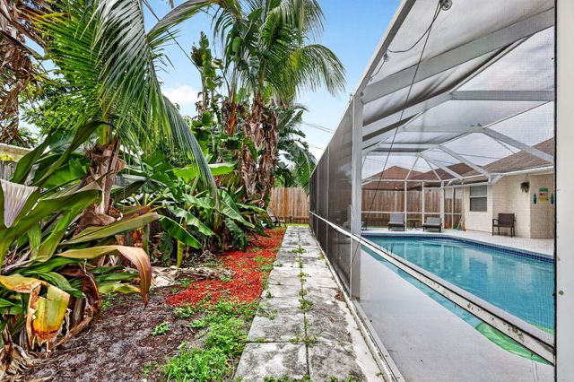 3273 SE W Snow Road, Port St. Lucie, Port St Lucie, FL 34984