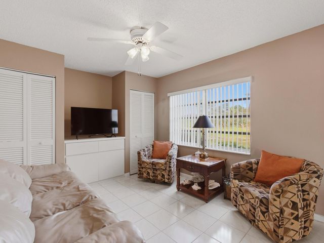 13648 Coconut Palm Court A, Delray Beach, FL 33484