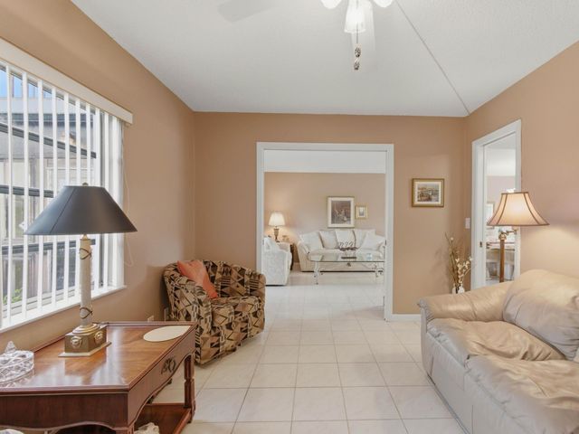 13648 Coconut Palm Court A, Delray Beach, FL 33484