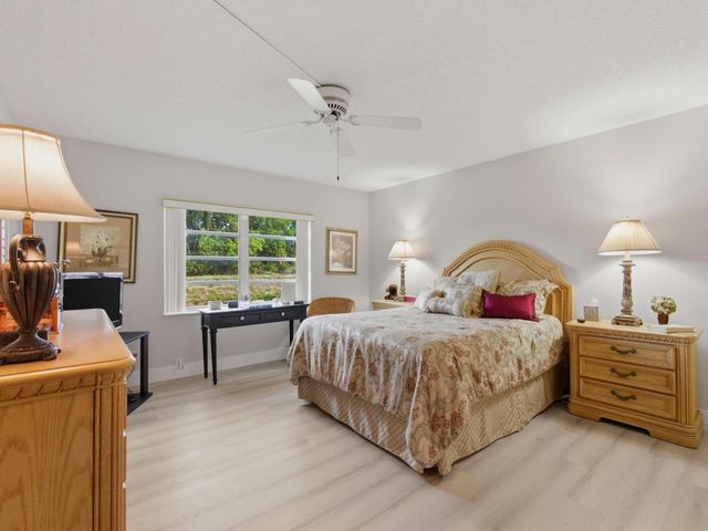 13648 Coconut Palm Court A, Delray Beach, FL 33484