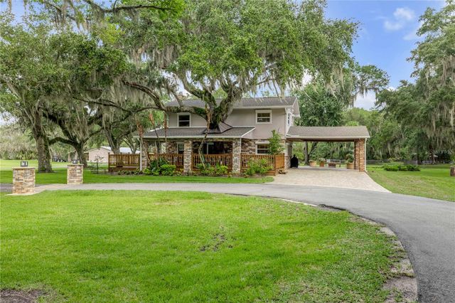 800 HIDDEN OAKS LANE, Oak Hill, FL 32759
