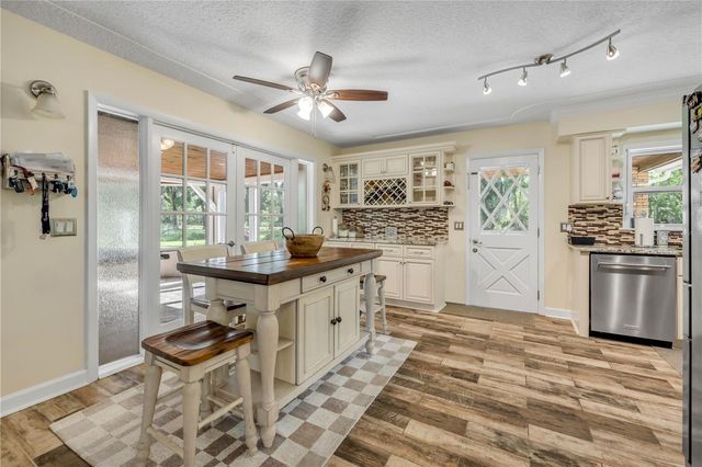 800 HIDDEN OAKS LANE, Oak Hill, FL 32759
