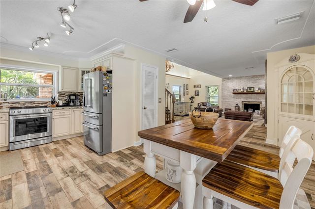 800 HIDDEN OAKS LANE, Oak Hill, FL 32759