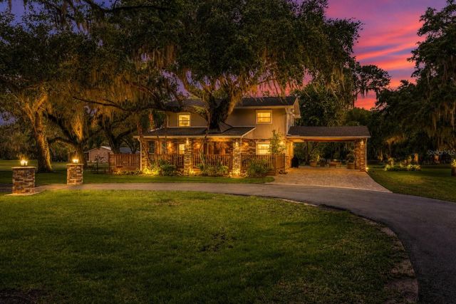 800 HIDDEN OAKS LANE, Oak Hill, FL 32759