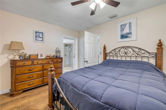 800 HIDDEN OAKS LANE, Oak Hill, FL 32759