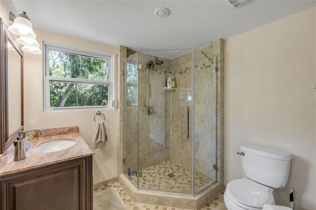 800 HIDDEN OAKS LANE, Oak Hill, FL 32759