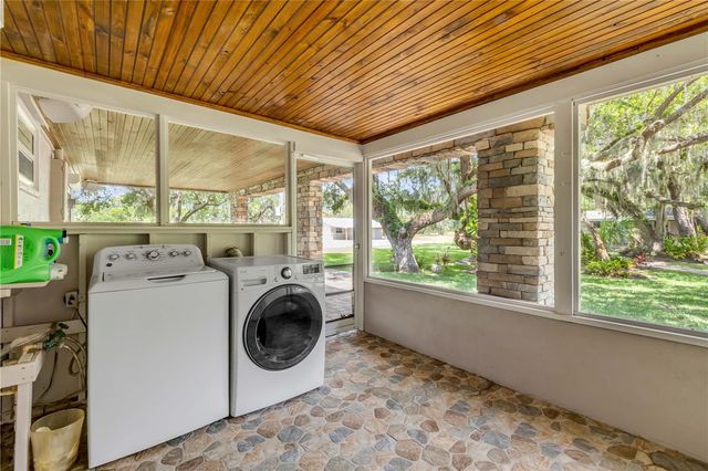 800 HIDDEN OAKS LANE, Oak Hill, FL 32759
