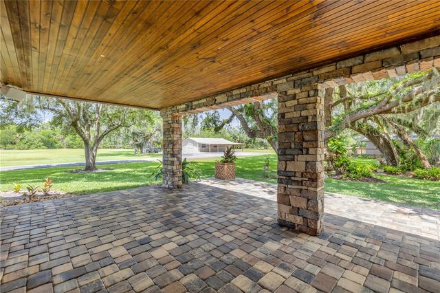 800 HIDDEN OAKS LANE, Oak Hill, FL 32759