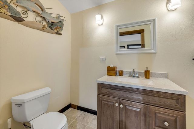 800 HIDDEN OAKS LANE, Oak Hill, FL 32759