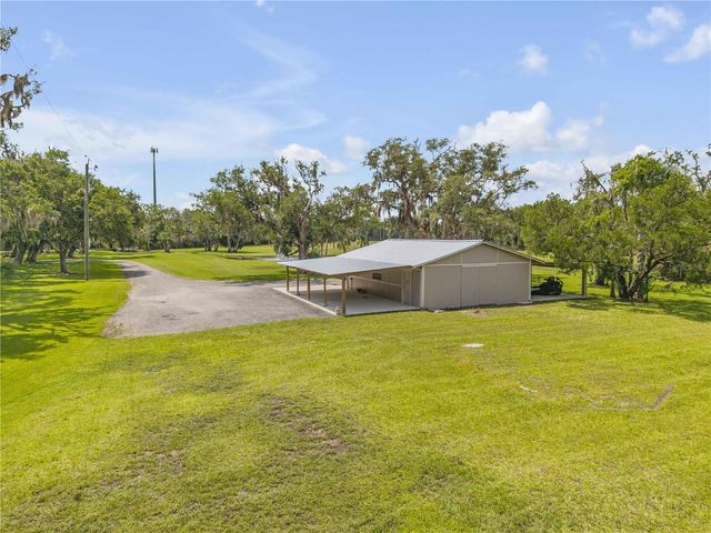 800 HIDDEN OAKS LANE, Oak Hill, FL 32759